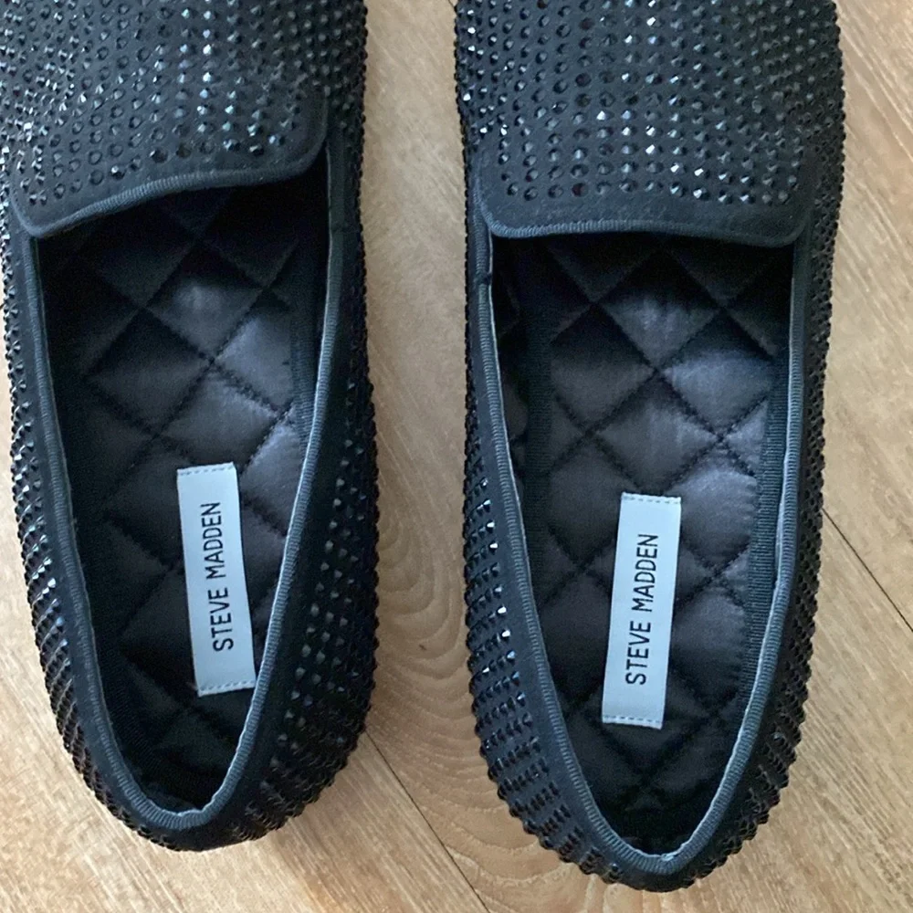 Steve Madden Cavia black smoking slippers. Size 14